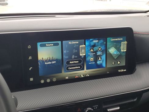 New 2026 Nissan Kicks SR image 18