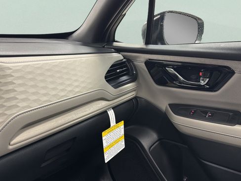 Certified 2026 Subaru Forester Limited image 31