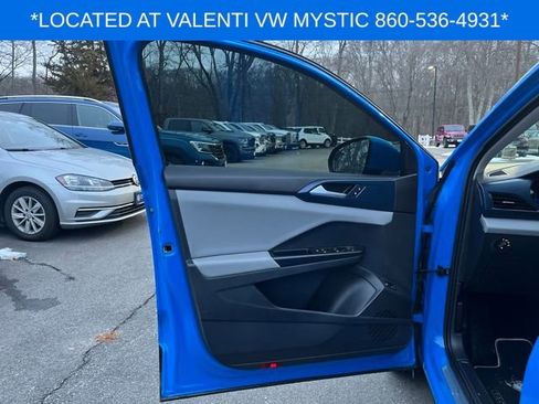 Certified 2023 Volkswagen Taos SE w/ Panoramic Sunroof Package image 30