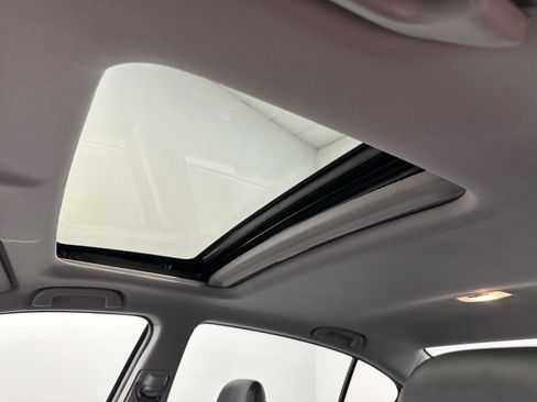 Used 2016 Honda Accord EX-L image 14