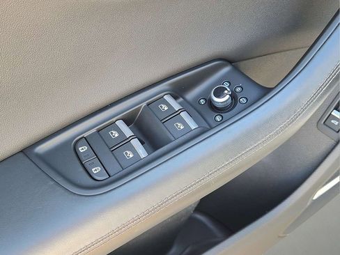 Used 2022 Audi Q7 3.0T Premium Plus w/ Premium Plus Package image 24