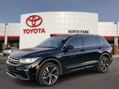 Used 2023 Volkswagen Tiguan SEL R-Line