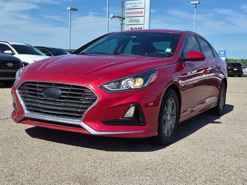 Used 2018 Hyundai Sonata SE FWD image 6