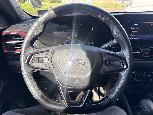 Used 2025 Chevrolet TrailBlazer RS w/ Convenience Package AWD/4WD image 21