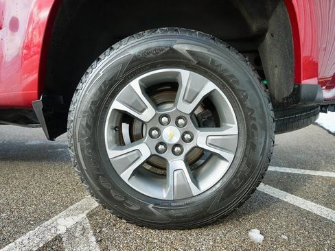 Used 2017 Chevrolet Colorado Z71 image 19