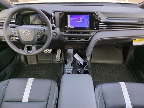 New 2026 Toyota Camry SE image 14
