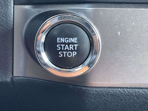 Used 2023 Toyota Tacoma SR5 RWD image 31