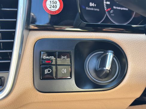 Used 2019 Porsche Cayenne S AWD/4WD image 23