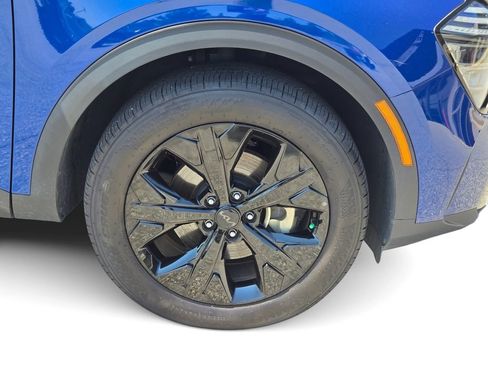 Certified 2025 Kia Sportage X-Line AWD/4WD image 6