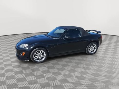 Used 2009 MAZDA MX-5 Miata Sport image 4