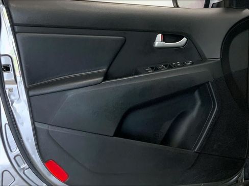 Used 2015 Kia Sportage LX FWD image 24