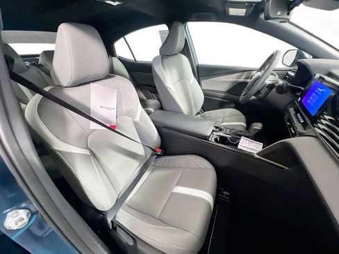 New 2026 Toyota Camry SE image 34