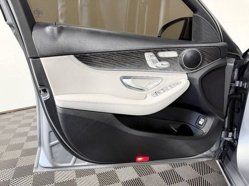 Used 2016 Mercedes-Benz C 300 4MATIC Sedan image 27