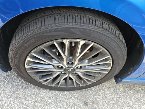 Used 2023 Kia Forte GT-Line w/ GT-Line Premium Package FWD image 7