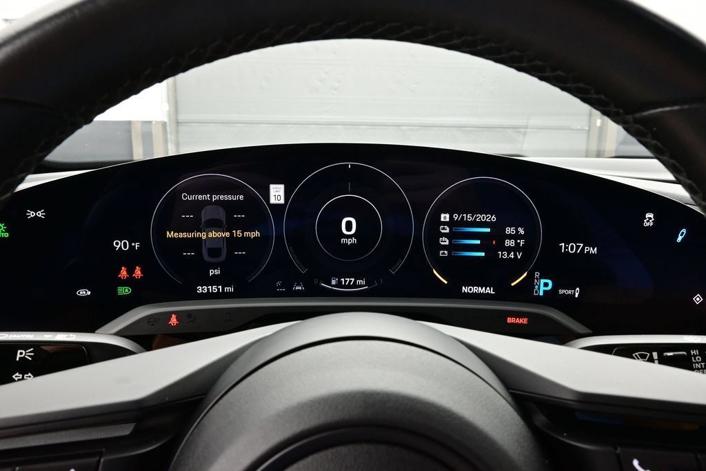 Certified 2021 Porsche Taycan RWD image 9