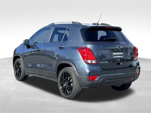 Used 2022 Chevrolet Trax LT w/ Driver Confidence Package image 8