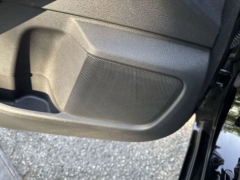 Used 2022 Nissan Sentra SV w/ Trunk Package image 25