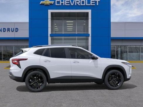 New 2026 Chevrolet Trax ACTIV w/ Sunroof Package image 5