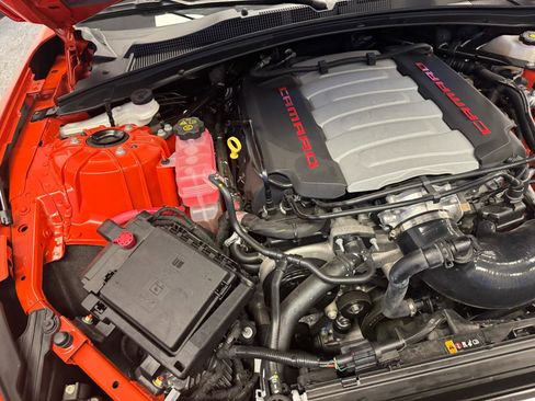 Used 2021 Chevrolet Camaro SS RWD image 20
