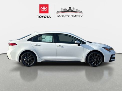 New 2026 Toyota Corolla SE FWD image 2