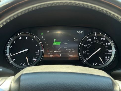 Used 2021 Toyota Highlander XLE AWD/4WD image 49