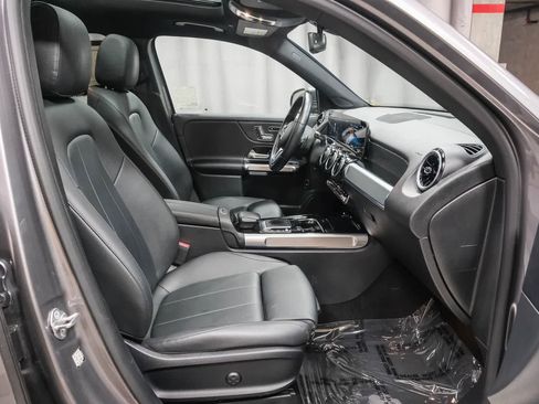 Certified 2023 Mercedes-Benz GLB 250 image 22