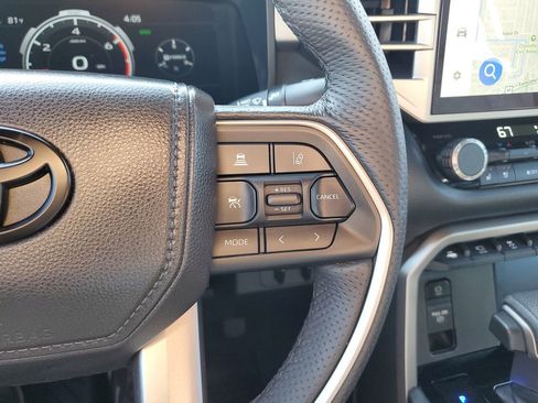 Used 2025 Toyota Tundra Limited image 26