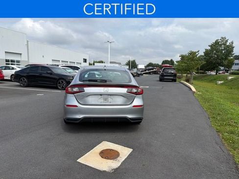 Used 2024 Honda Civic Sport image 4