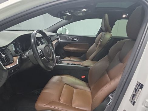 Used 2022 Volvo V60 T5 Cross Country w/ Advanced Package AWD/4WD image 18