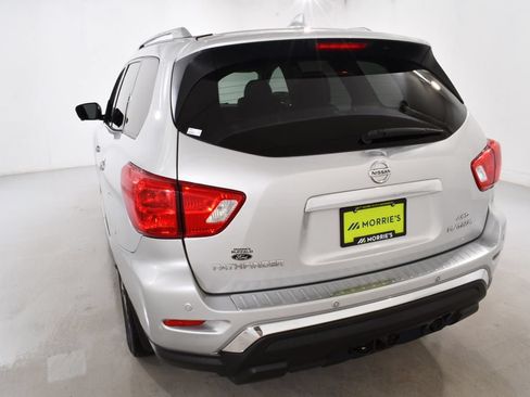 Used 2019 Nissan Pathfinder Platinum AWD/4WD image 14