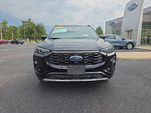 Used 2024 Ford Escape ST-Line Elite w/ Premium Technology Package image 4