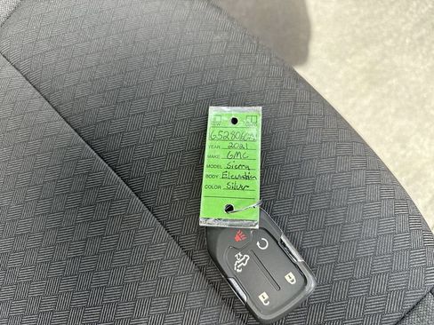 Used 2021 GMC Sierra 1500 Elevation image 25