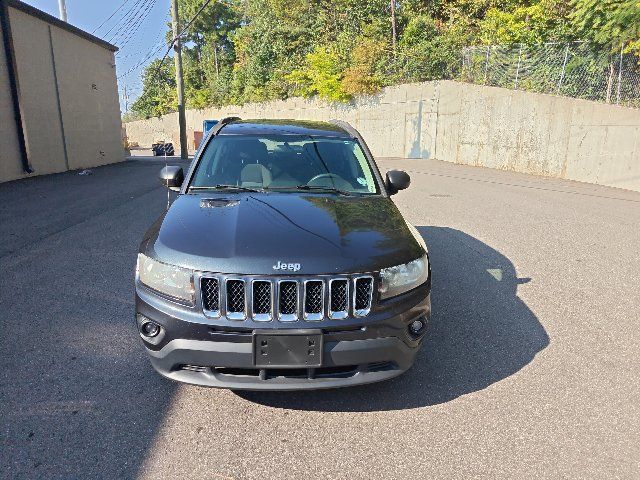 Used 2014 Jeep Compass Sport w/ Power Value Group FWD image 7