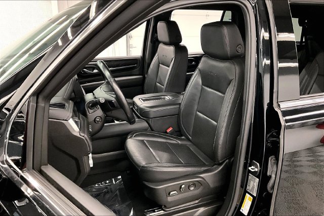 Used 2022 GMC Yukon Denali AWD/4WD image 23