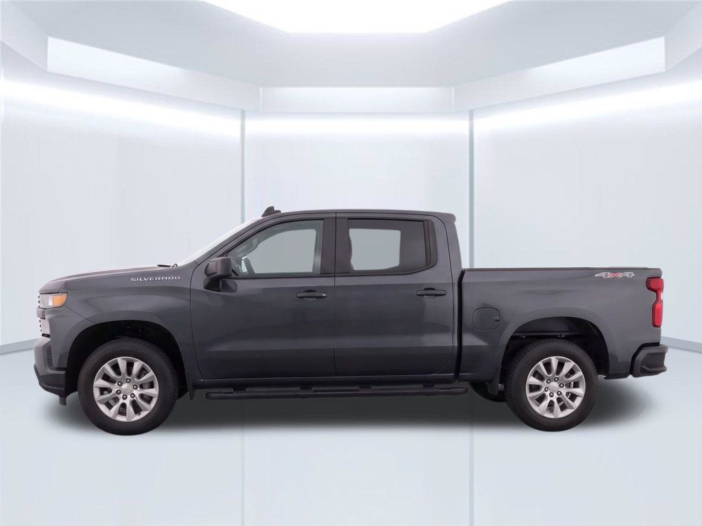 Used 2021 Chevrolet Silverado 1500 Custom w/ LPO, Dark Essentials Package AWD/4WD image 9