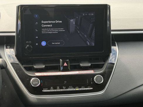 Certified 2025 Toyota Corolla LE image 15