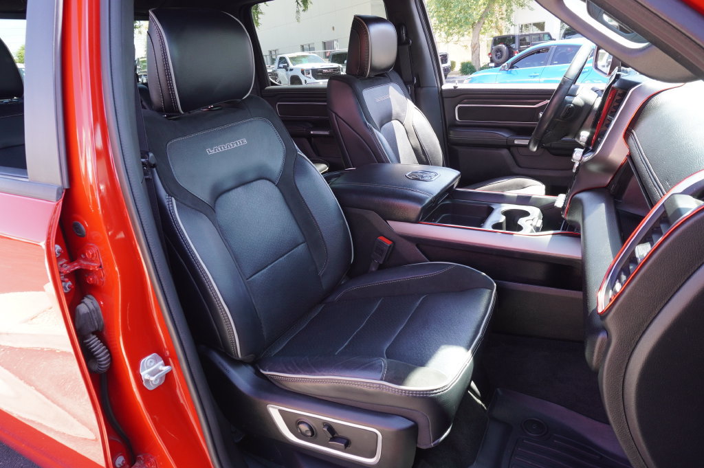 Used 2023 RAM 1500 Laramie AWD/4WD image 12