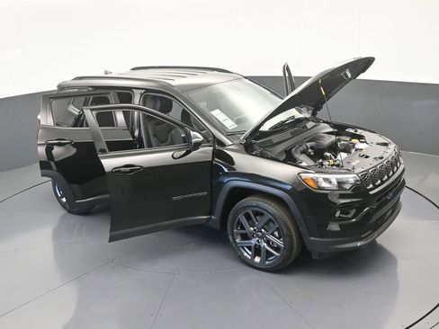 New 2026 Jeep Compass Limited image 63
