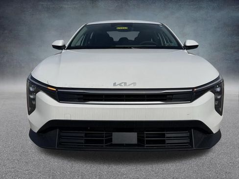 New 2026 Kia K4 LXS image 5