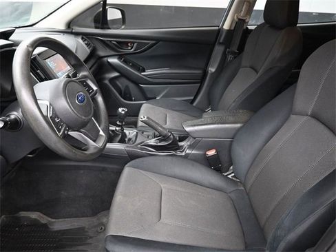 Used 2019 Subaru Crosstrek 2.0i image 17