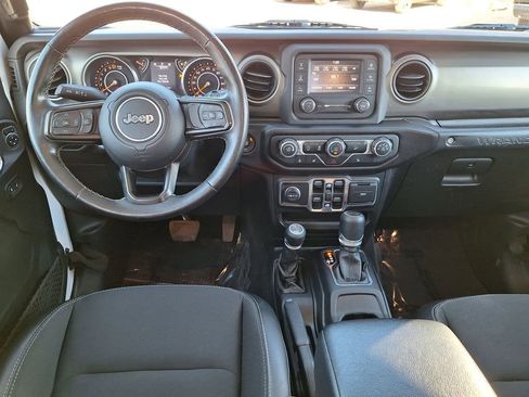 Used 2020 Jeep Wrangler Unlimited Sport image 13
