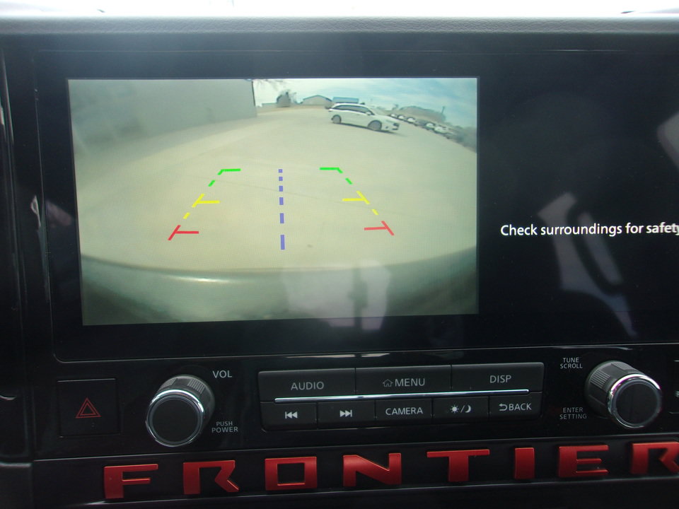 Used 2025 Nissan Frontier PRO-4X AWD/4WD image 16