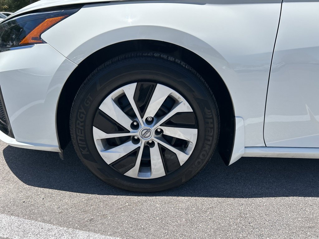 Certified 2025 Nissan Altima 2.5 S FWD image 50