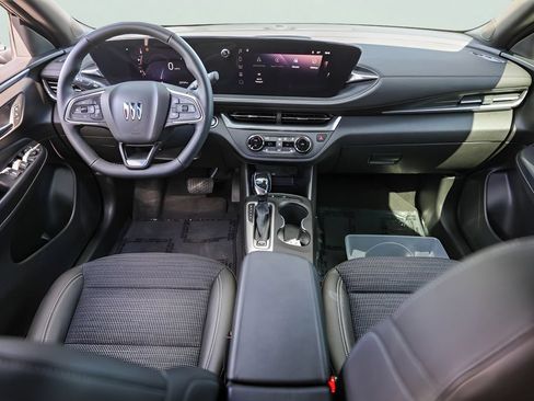 Used 2024 Buick Envista Preferred w/ Convenience I Package FWD image 23