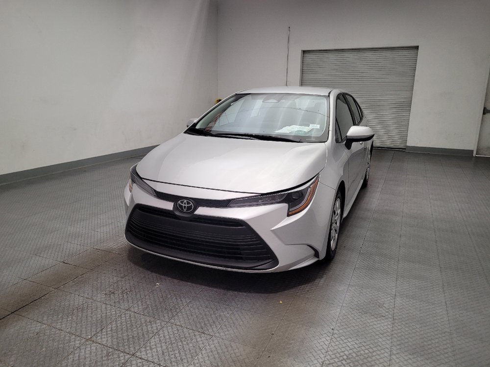 Used 2025 Toyota Corolla LE FWD image 15