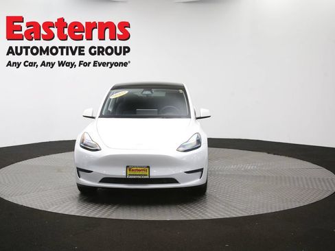Used 2023 Tesla Model Y Long Range AWD/4WD image 48