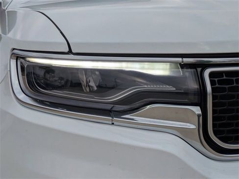 Used 2024 Jeep Wagoneer Series II w/ Flexible Seating Group image 10