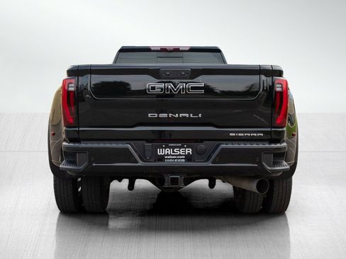 Used 2024 GMC Sierra 3500 Denali w/ Denali Reserve Package AWD/4WD image 4