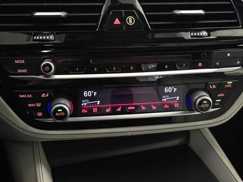 Used 2019 BMW M5 w/ Executive Package AWD/4WD image 30