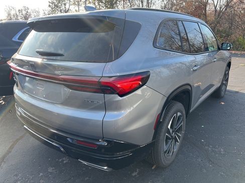 New 2026 Buick Enclave Sport Touring w/ Power Package image 4